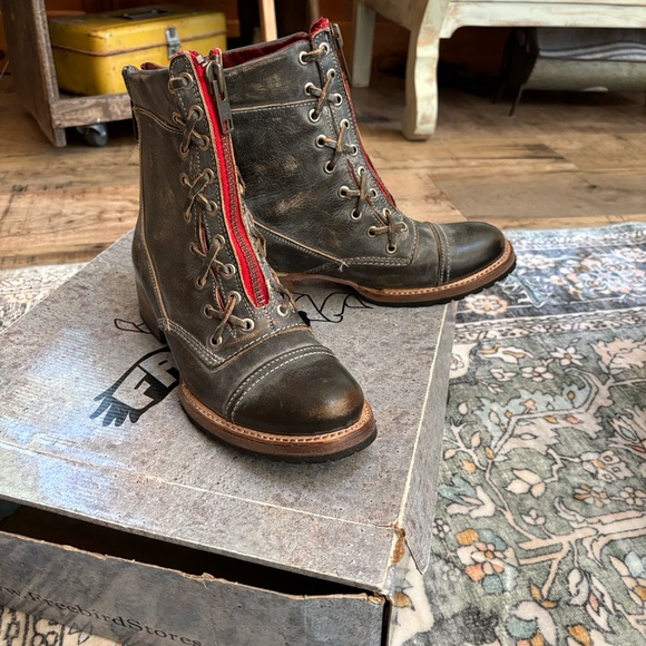 Freebird by Steven Distressed Brown Boots with Red Accents - Picture 2 of 3